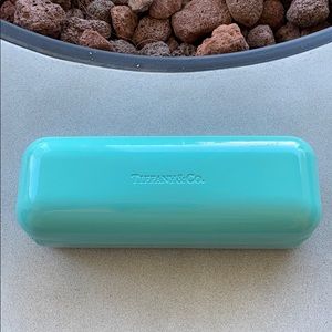 Tiffany & Company Sunglasses Clam Shell Hard Case